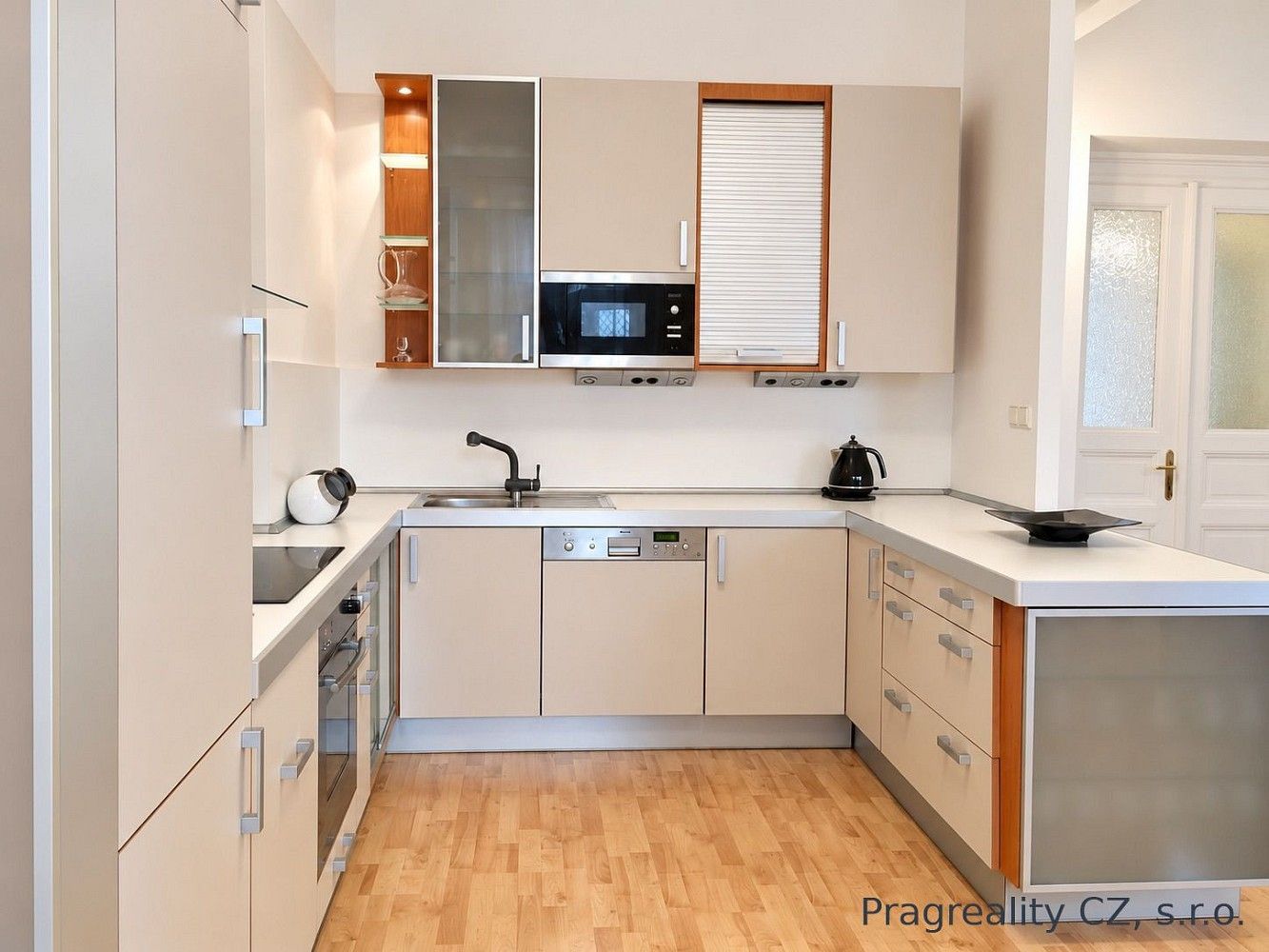Byt 2+1 · 75 m² · Praha - Vinohrady, okres Praha 2, Hlavní město Praha - 3