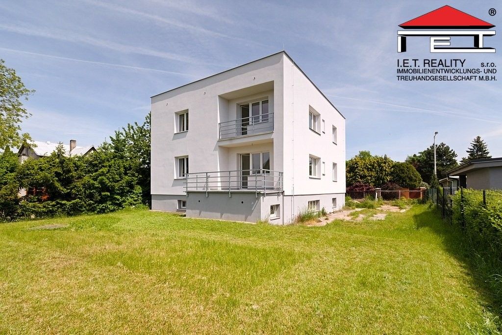 Rodinné domy, Netušilská, Praha, 270 m²