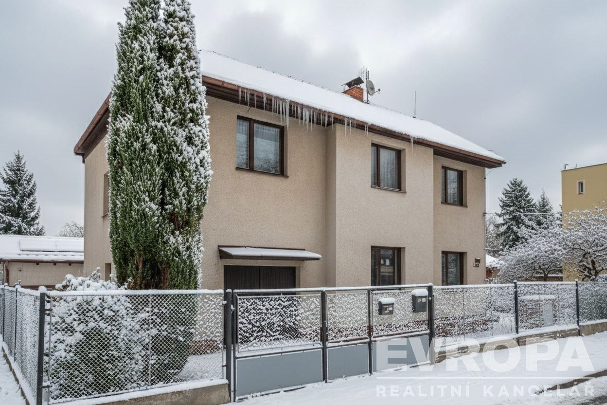 Prodej rodinný dům - Petra Fastra, Říčany, 156 m²