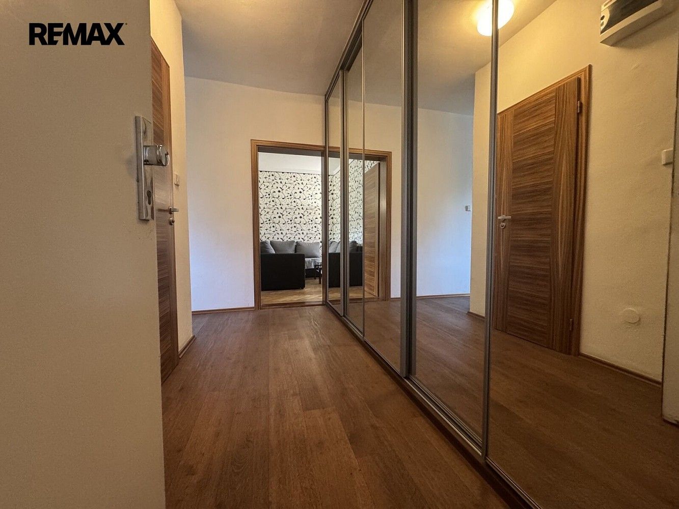 Prodej byt 2+1 - Nad úžlabinou, Praha 10 - Malešice, 52 m² - 5