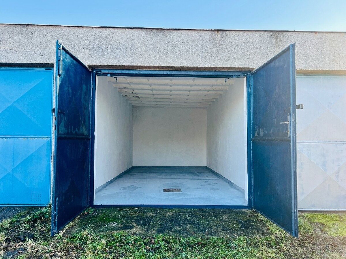 Garáže, Nýřany, 330 23