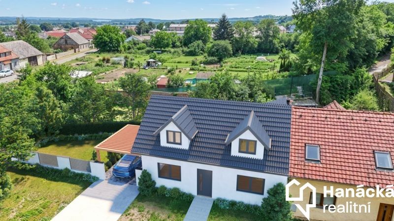 Prodej pozemek pro bydlení - Božkova, Olomouc