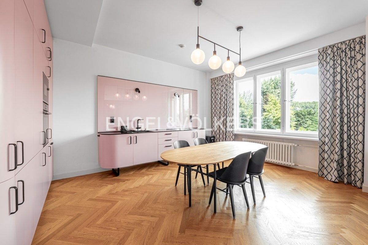 3+1, Lannova, Praha, 120 m²