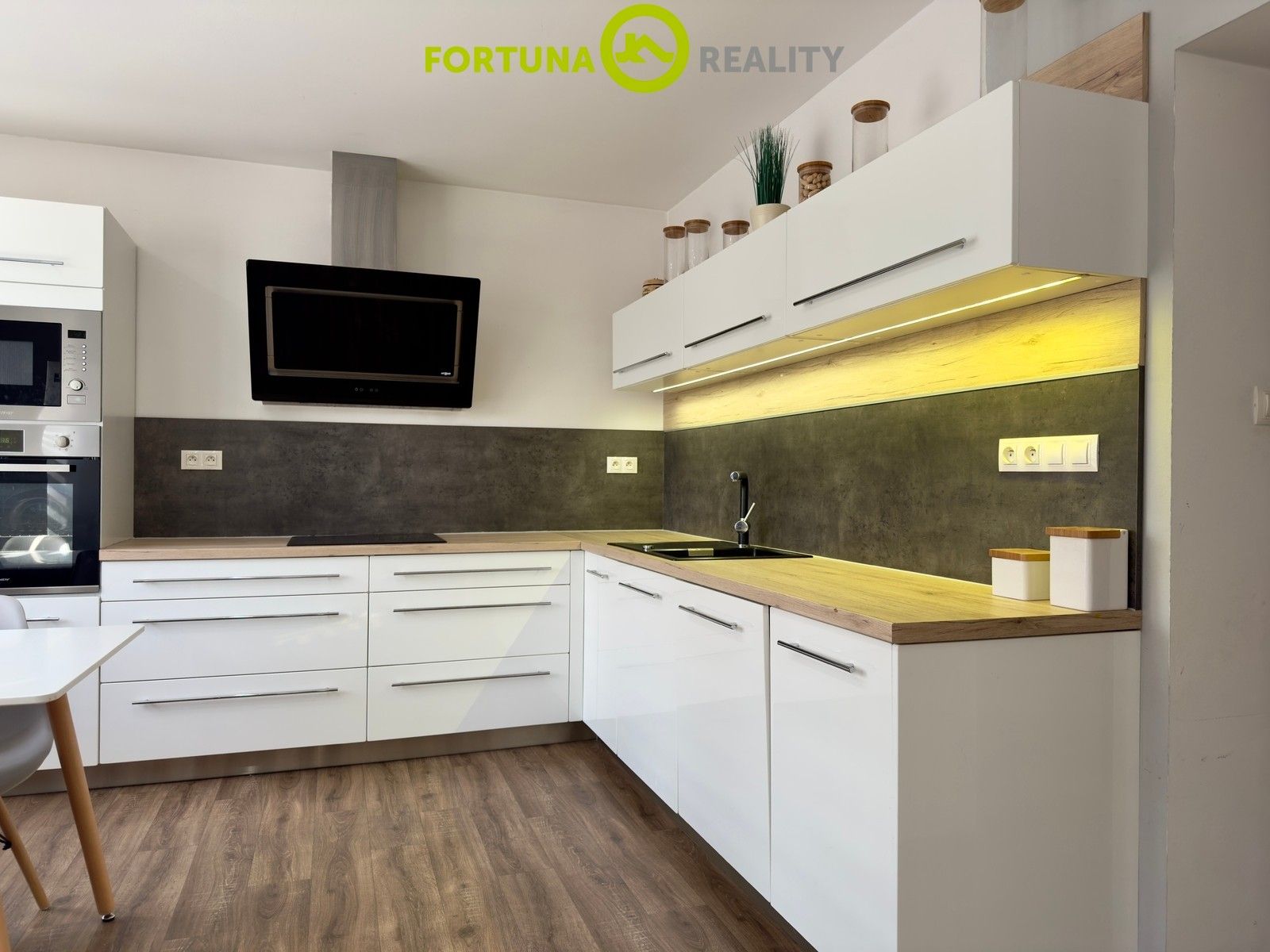 Prodej rodinný dům - Hlavní, Brumovice, 180 m²