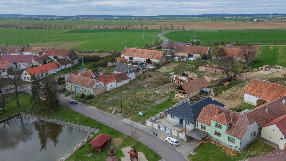 Prodej pozemek pro bydlení - Moravské Budějovice, 676 02