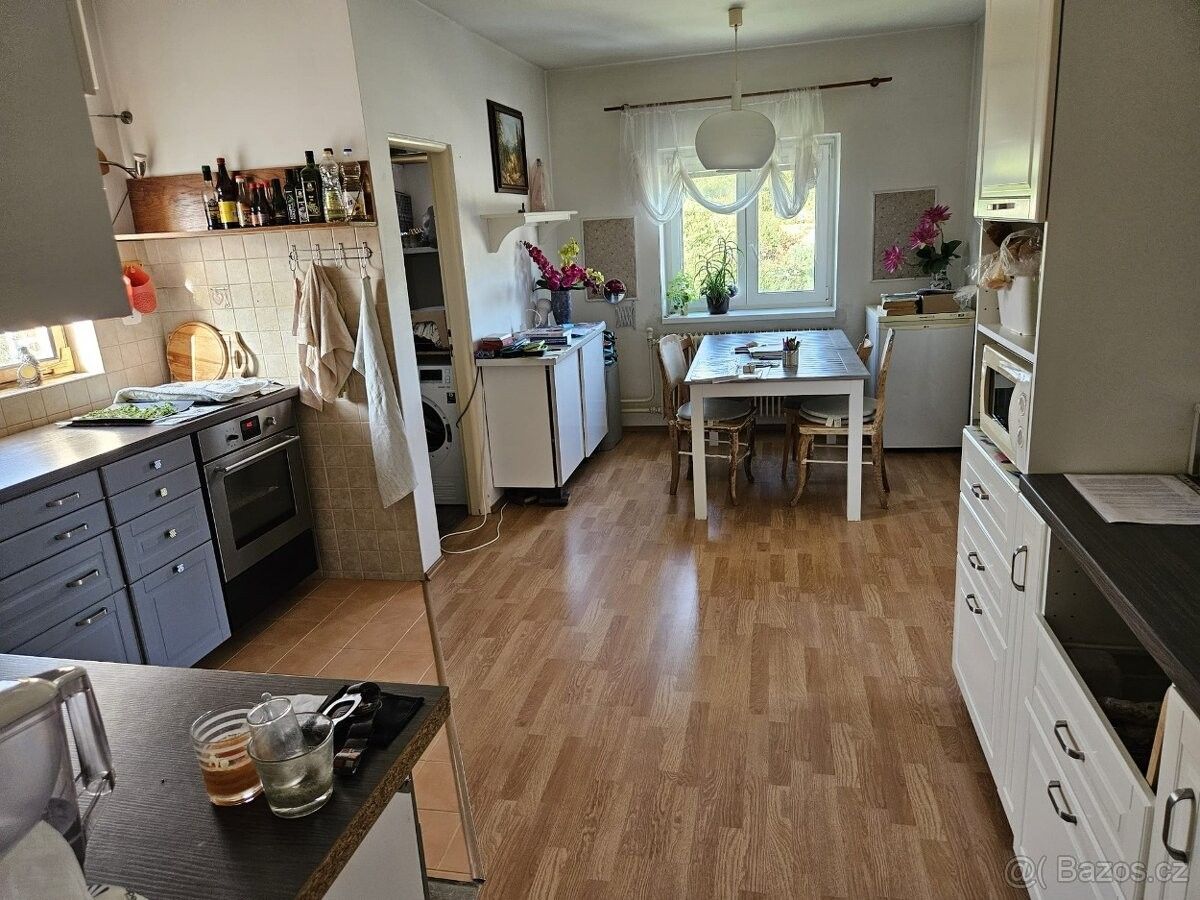 Rodinné domy, Kamenice, 251 68