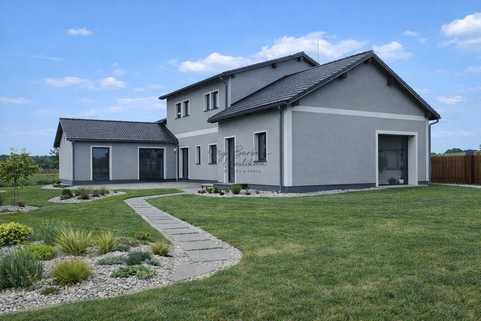 Rodinné domy, Západní, Kladruby, 290 m²