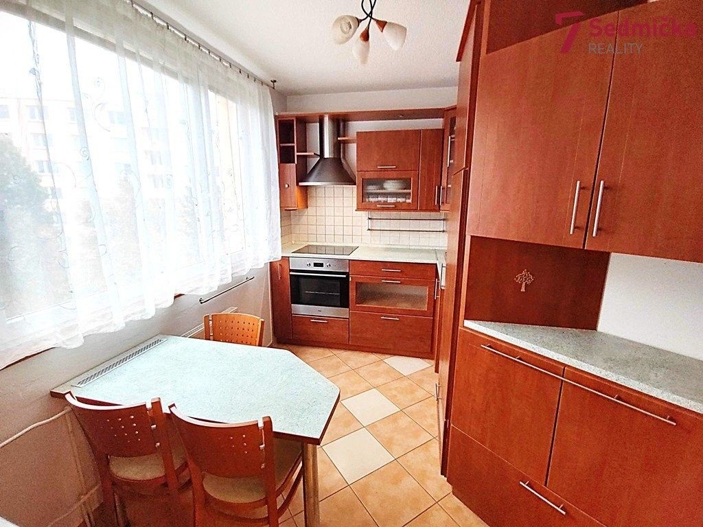 Prodej byt 3+1 - Haškova, Žďár nad Sázavou, 75 m²