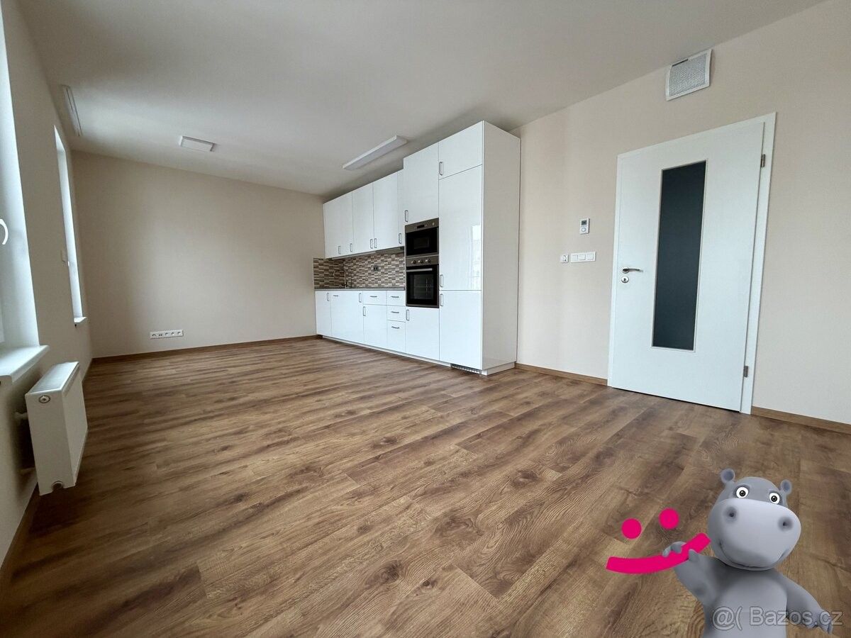 Prodej byt - Odolena Voda, 250 70