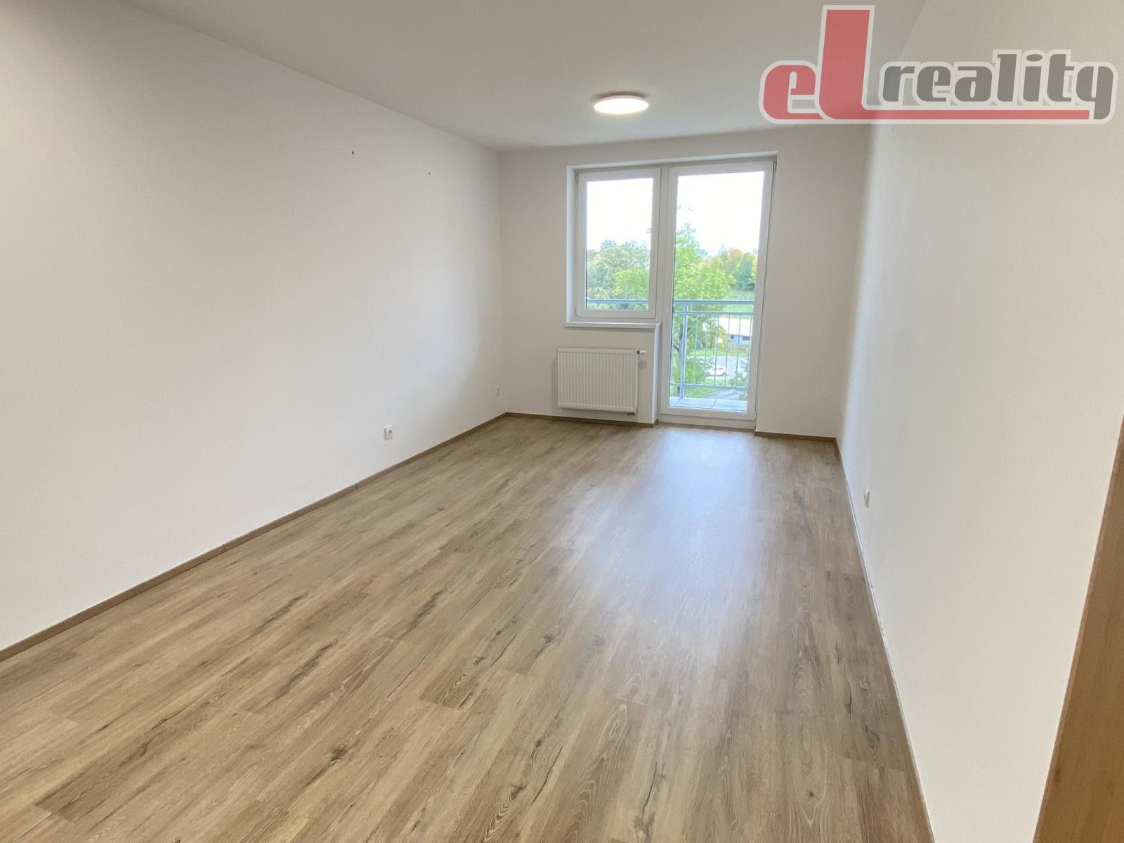 1+kk, Jiřího z Poděbrad,Hranice I-Město, 29 m² - 2