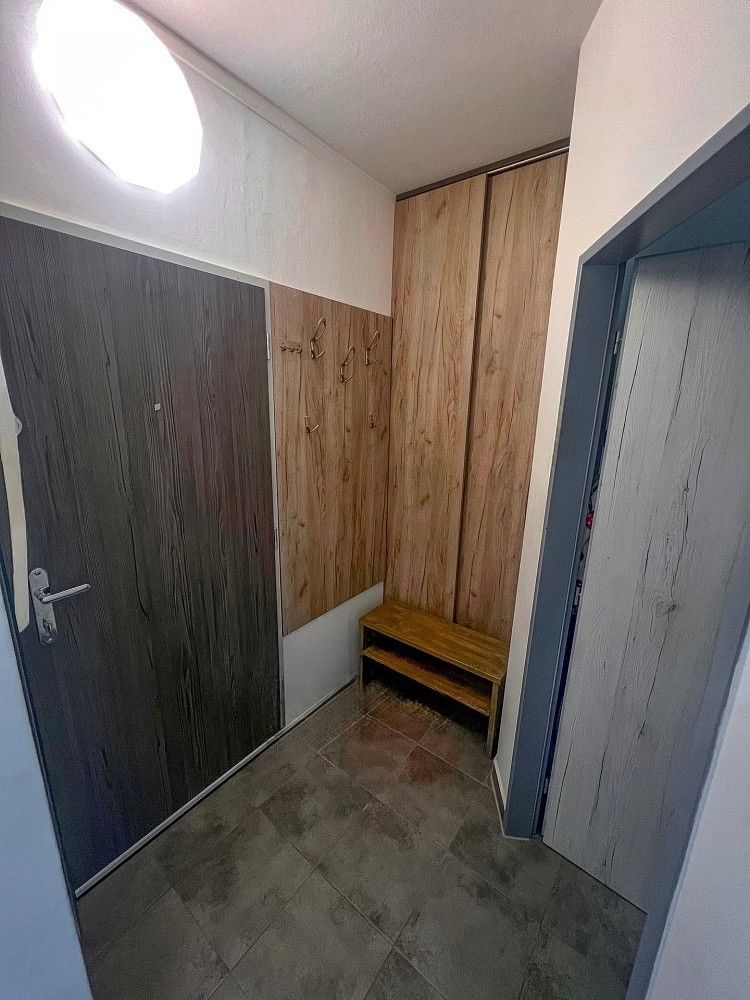 Prodej byt 1+1 - Praha, 143 00, 31 m²