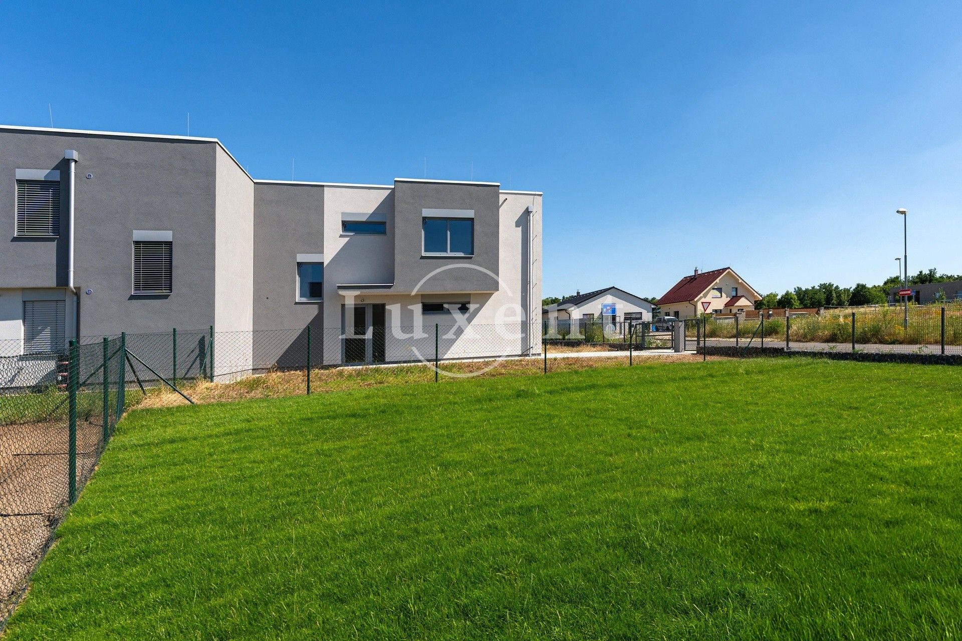 Rodinné domy, Cenomanská, Chýně, 174 m²