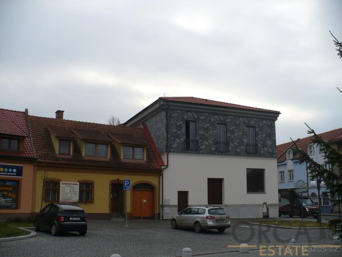 Obchodní prostory, Veselí nad Moravou, 698 01