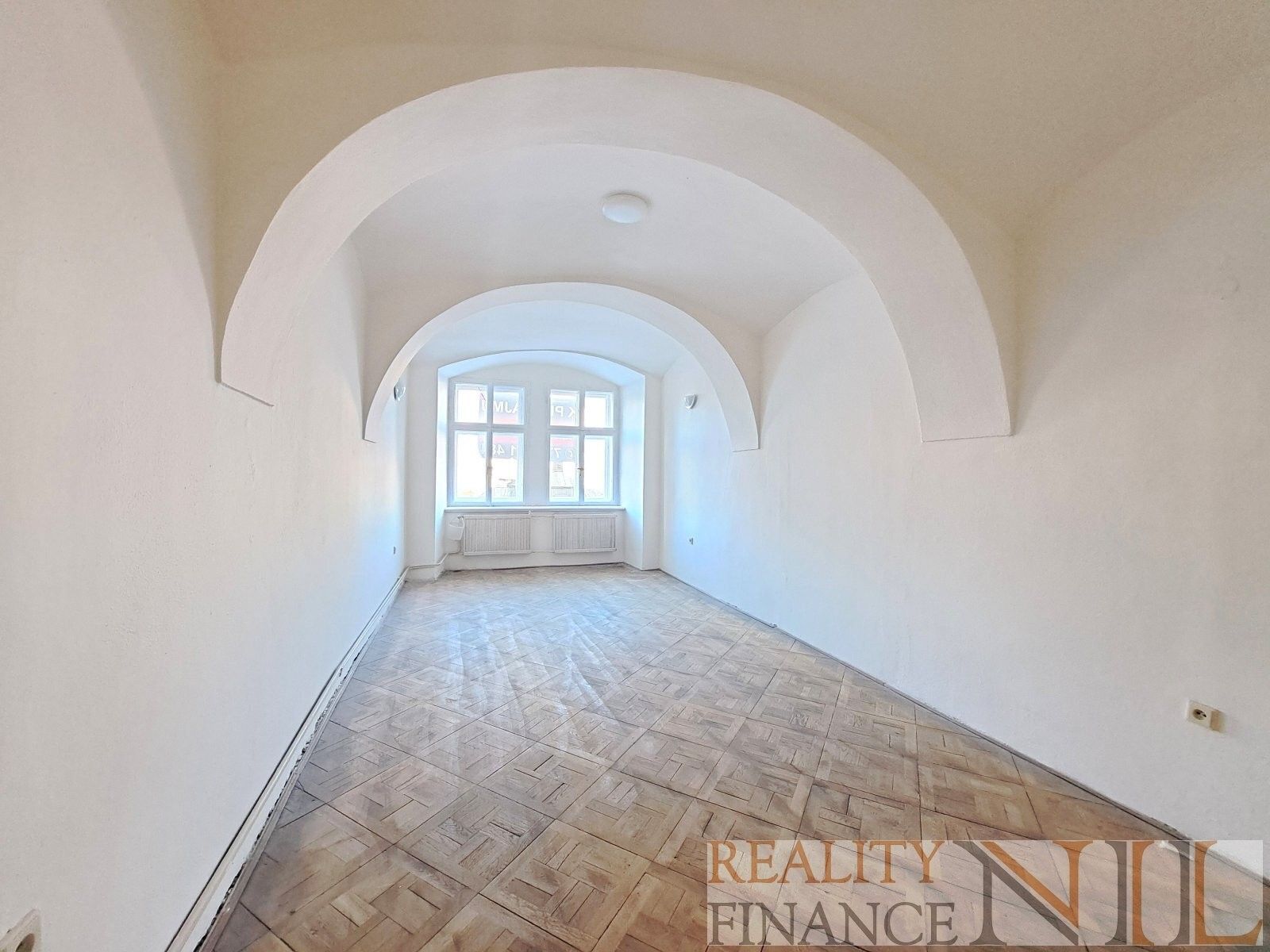 Pronájem kancelář - náměstí Republiky, Plzeň, 78 m²