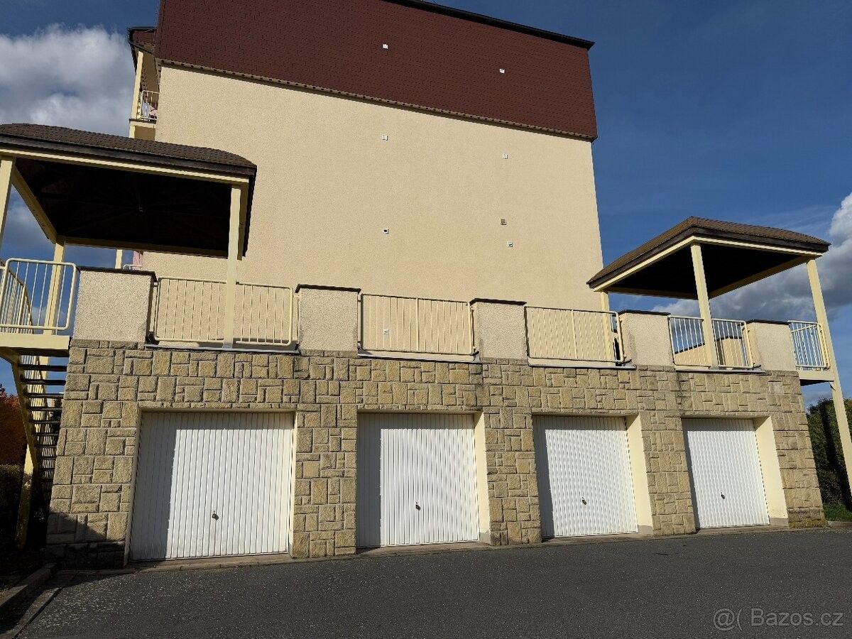 Garáže, Ústí nad Orlicí, 562 01