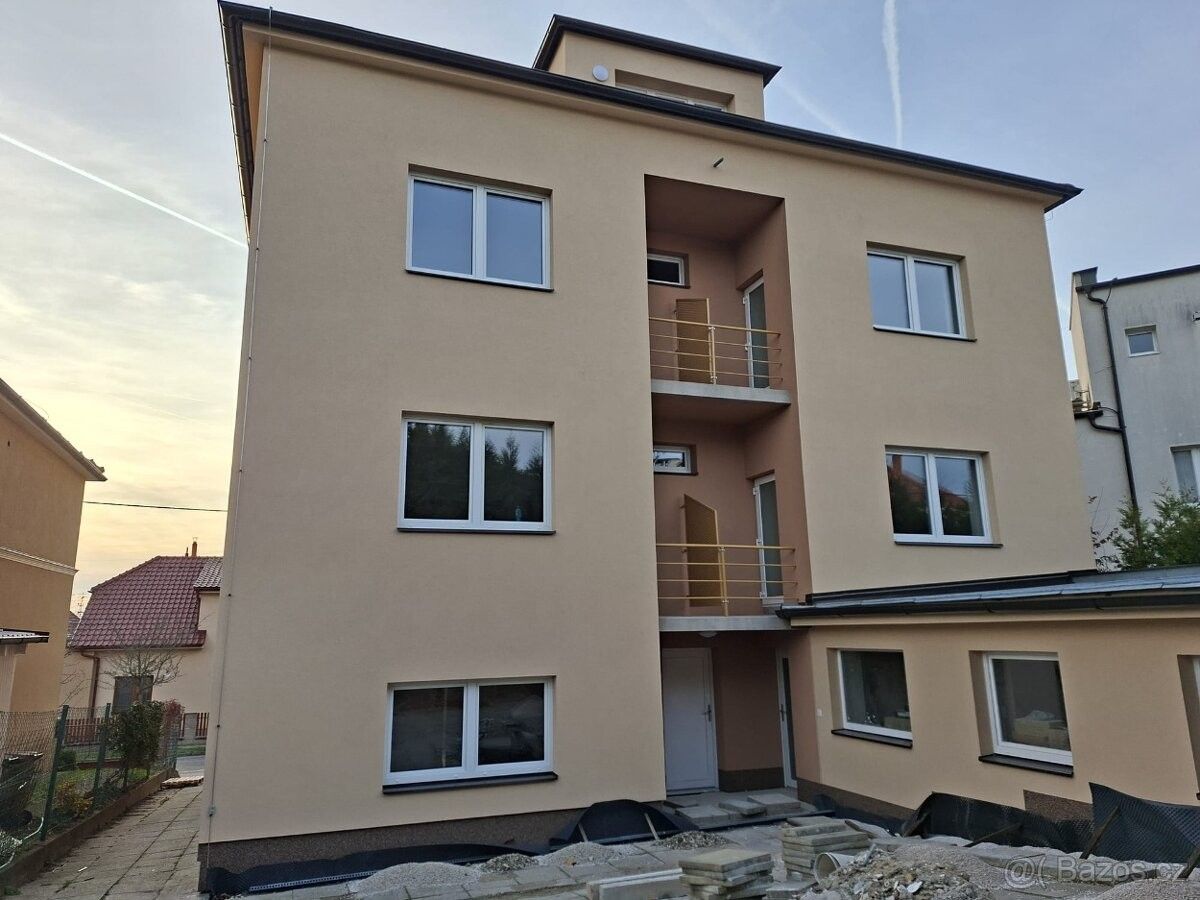 Prodej byt - Uherský Brod, 688 01