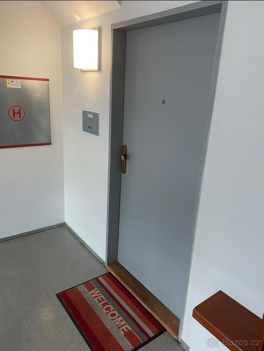 Prodej byt - Praha, 180 00