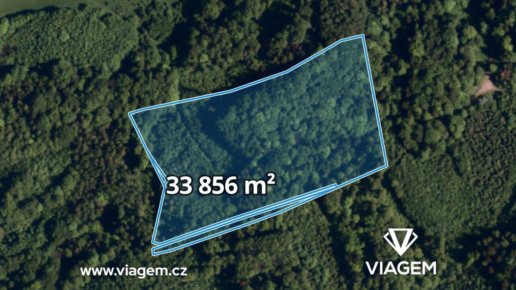 Les, 5 078 m²