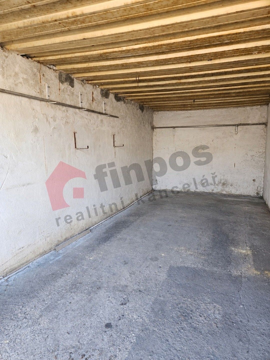 Garáže, Bezručova 3797, Mělník, 18 m² - 2