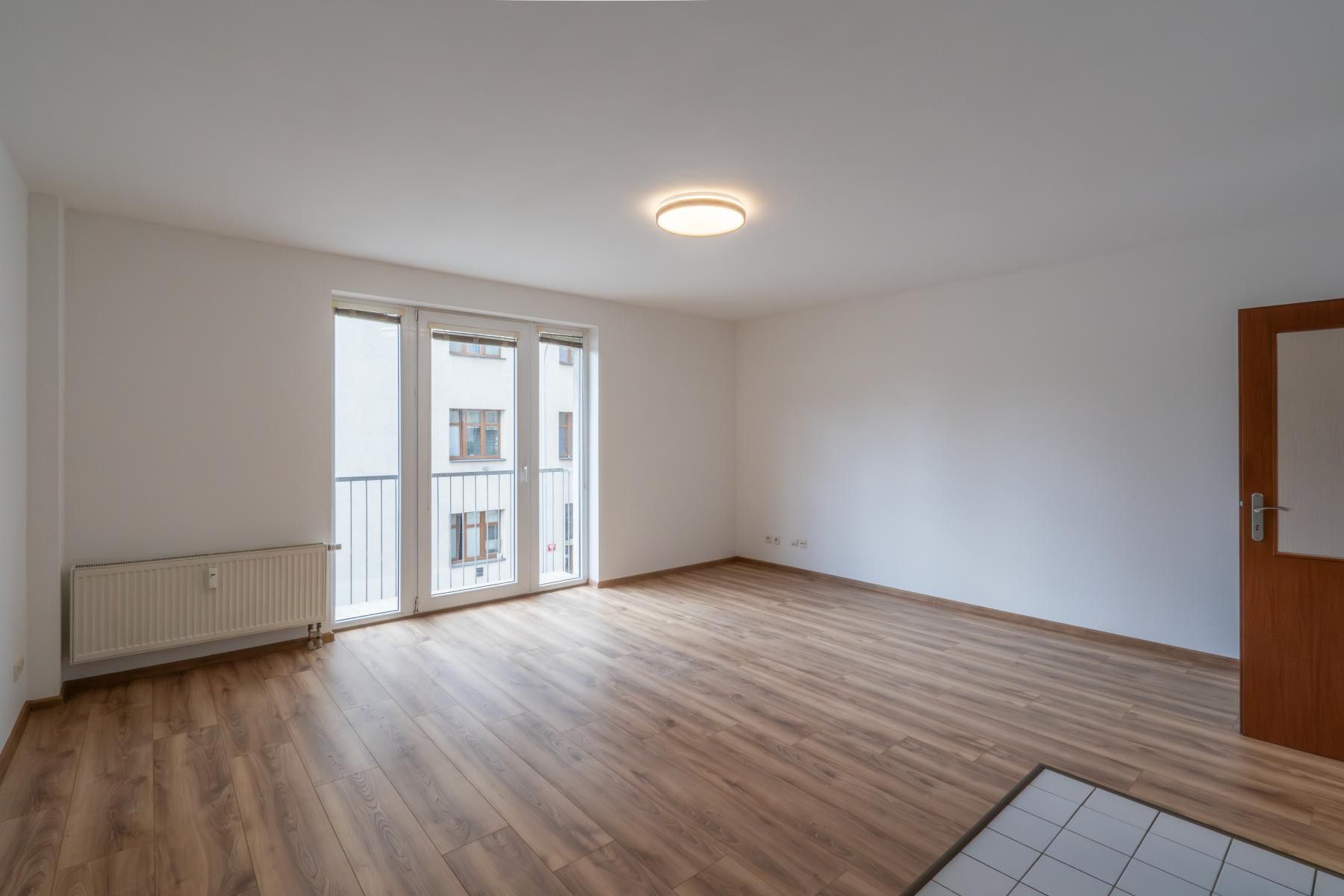 1+kk, Na kopečku, Praha, 39 m² - 1