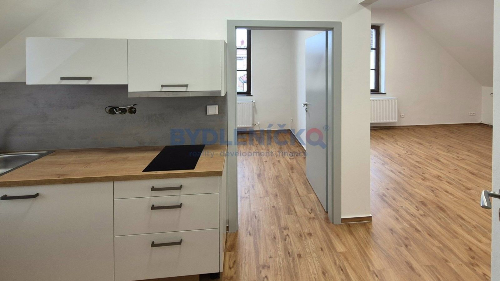 Pronájem byt 2+kk - nám. Přemysla Otakara II., České Budějovice, 64 m²