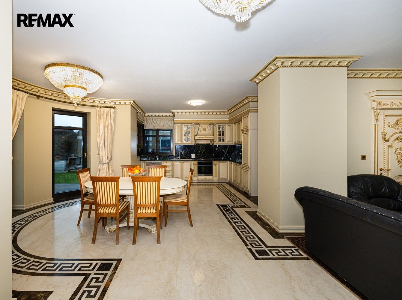 Pronájem rodinný dům - Praha - Kunratice, Hlavní město Praha, 450 m² - 5