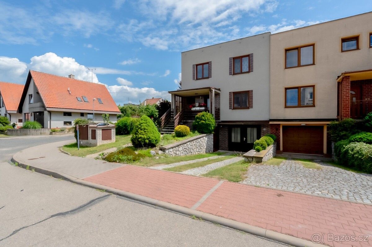 Prodej dům - Vyškov, 682 01, 210 m²