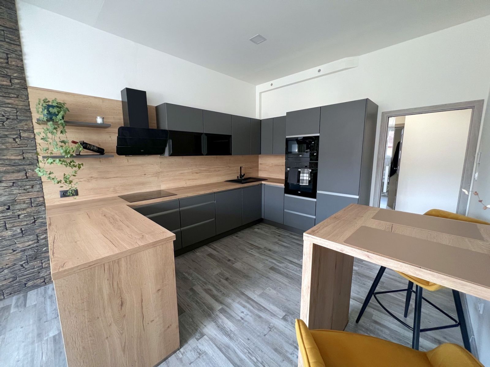 Byt 2+kk · 58 m² · Černokostelecká, Praha - Strašnice - 3