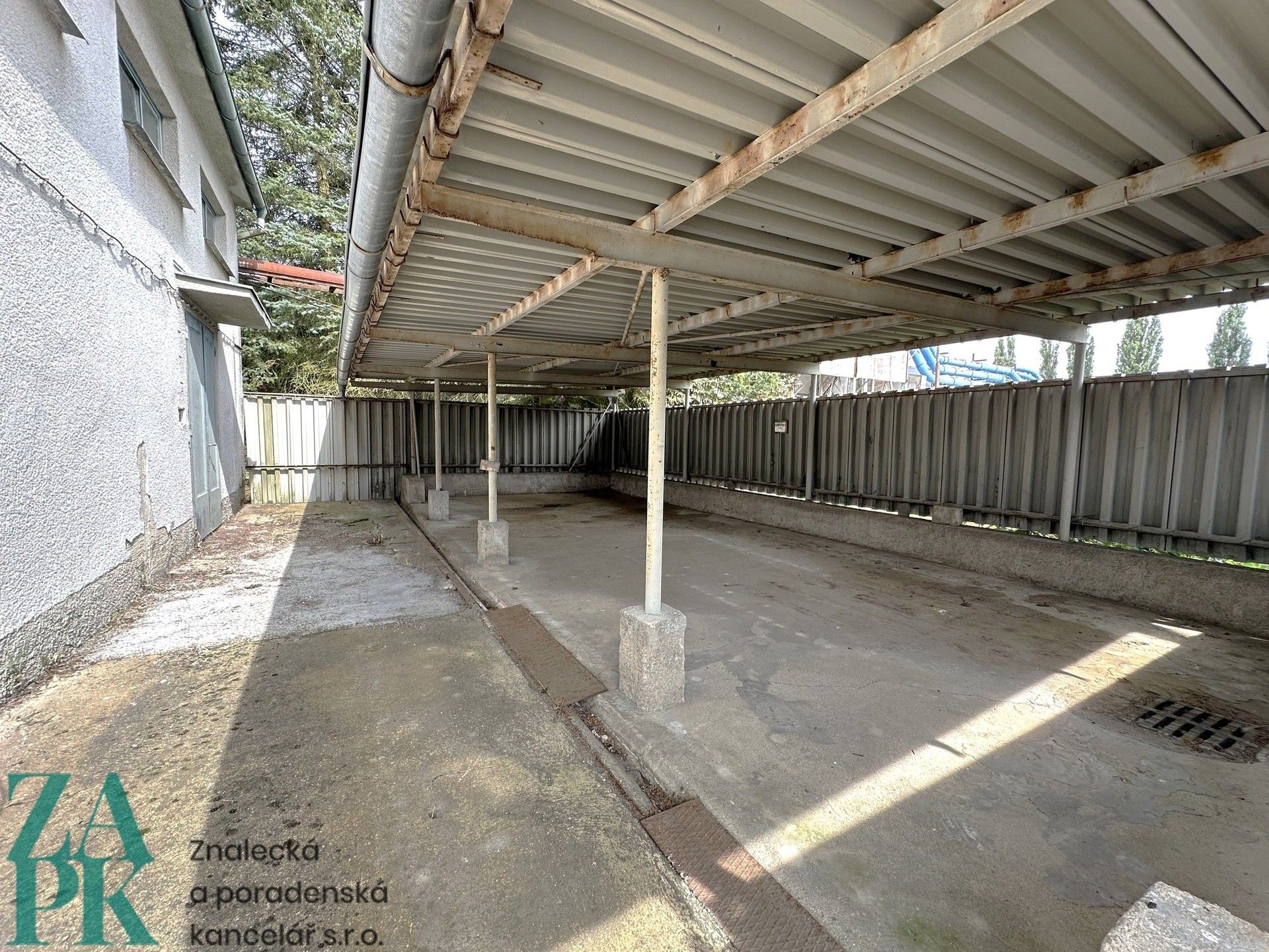 Pronájem sklad - Petra Bezruče, Luby, 350 m²