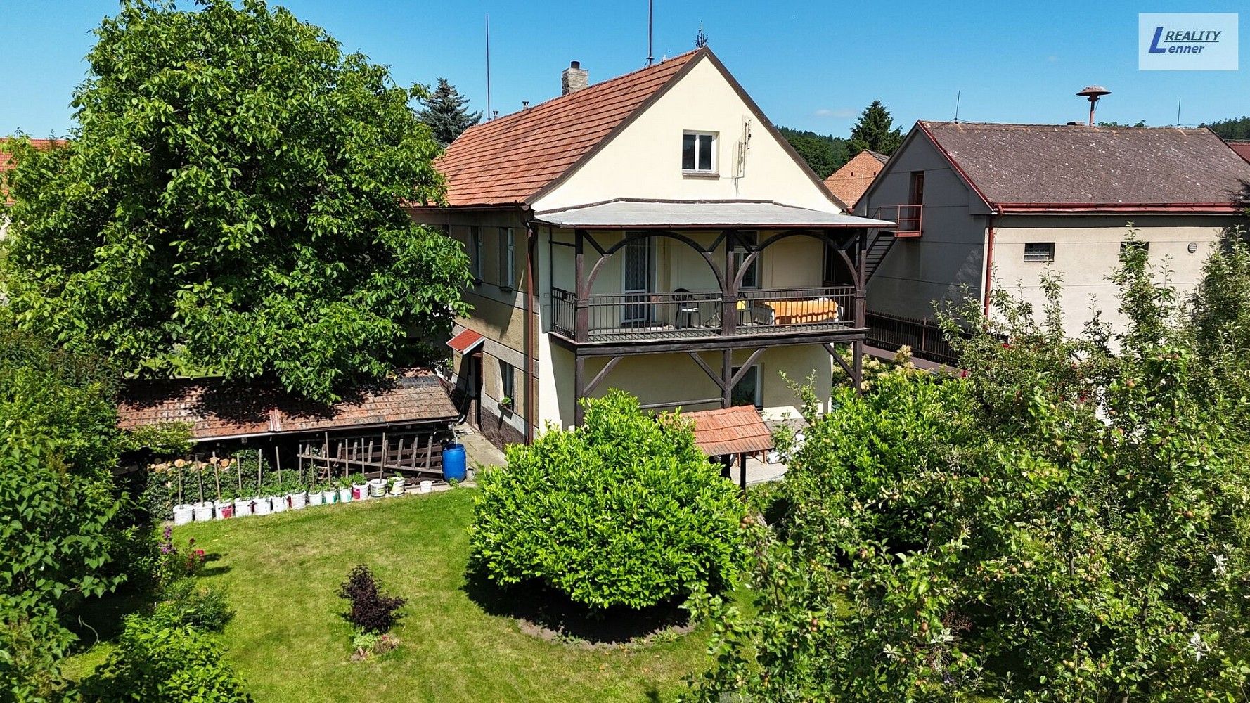 Rodinné domy, Pičín, okres Příbram, 210 m² - 1