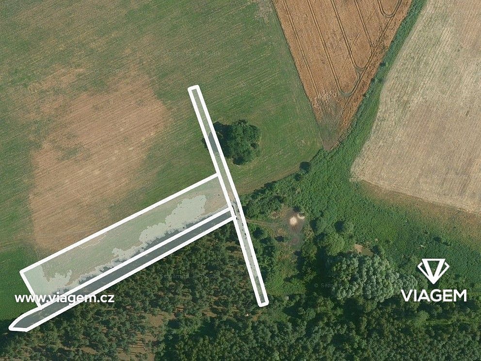 Zemědělský pozemek · Labské Chrčice, okres Pardubice - 3
