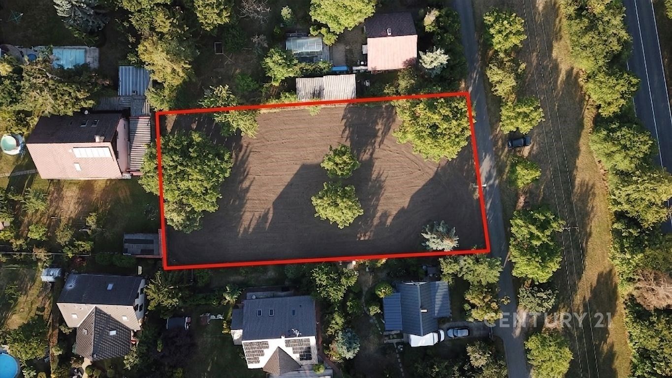 Pozemek pro bydlení, 1 645 m²