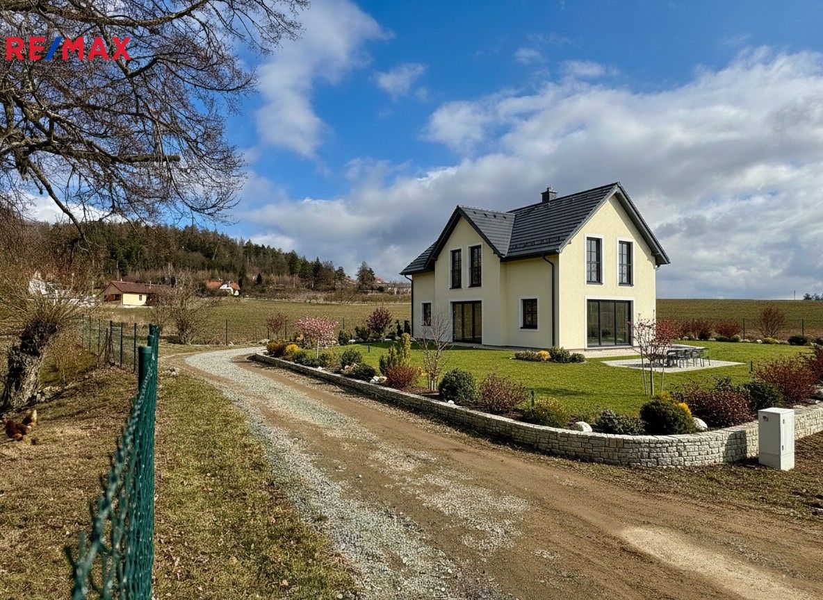 Prodej pozemek pro bydlení - Kladruby, 4 m²