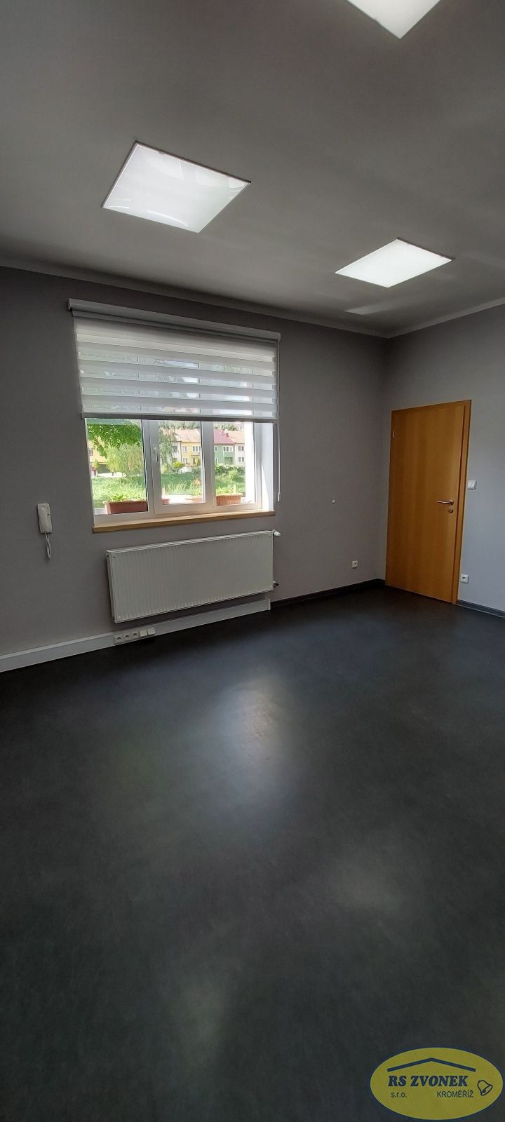 Pronájem kancelář - Švabinského nábřeží, Kroměříž, 17 m²