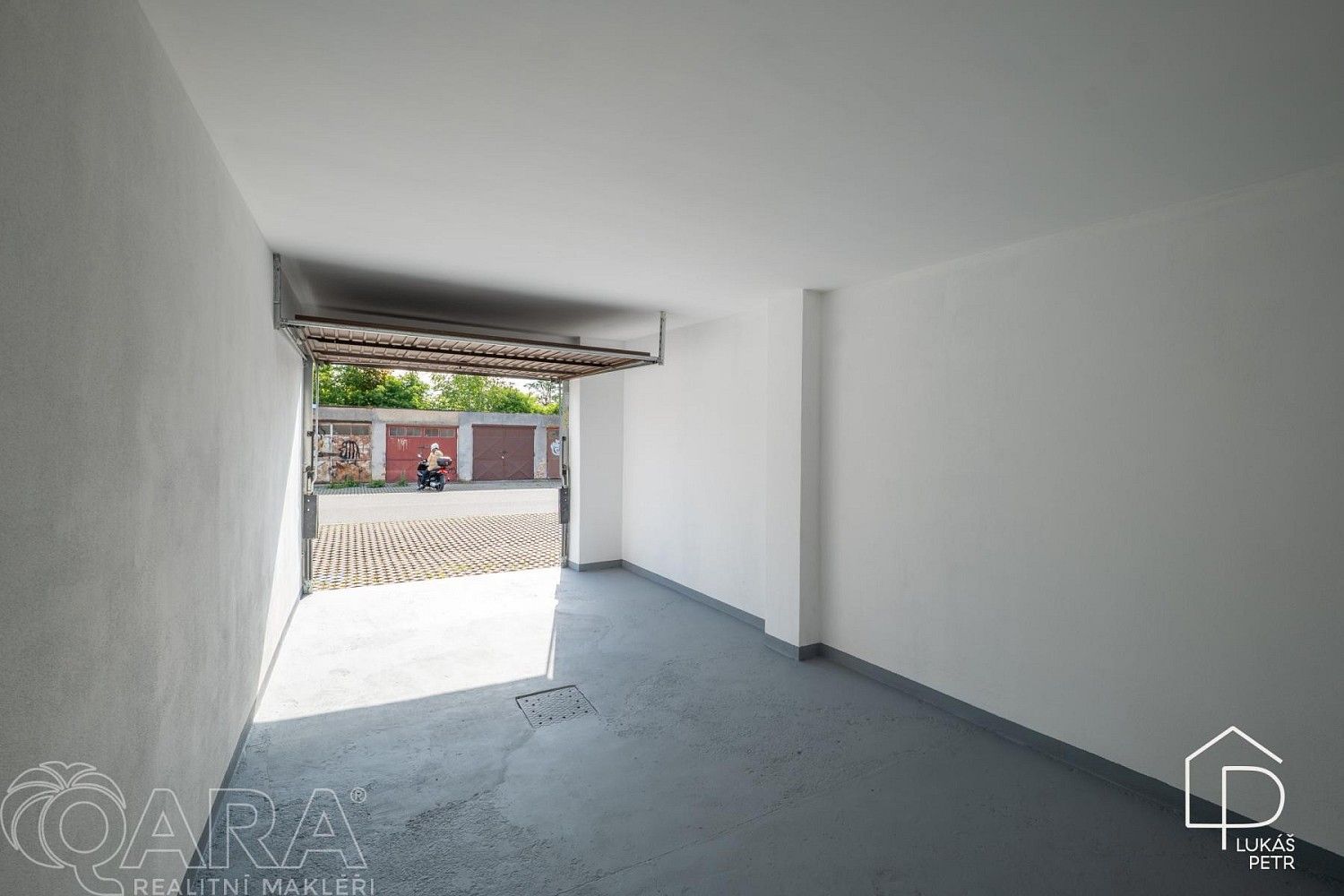 Nemovitost · 20 m² · Praha - Čakovice, okres Praha 18, Hlavní město Praha - 4