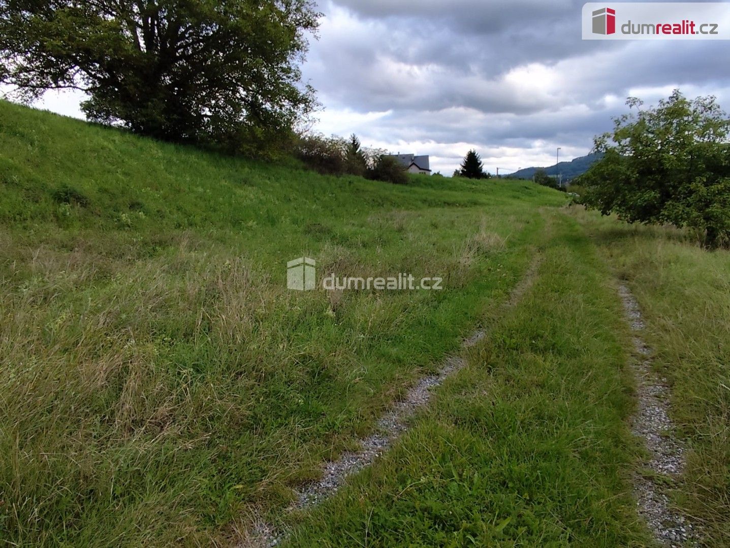 Prodej pozemek pro bydlení - Sedmihorky, Karlovice, 3 000 m²