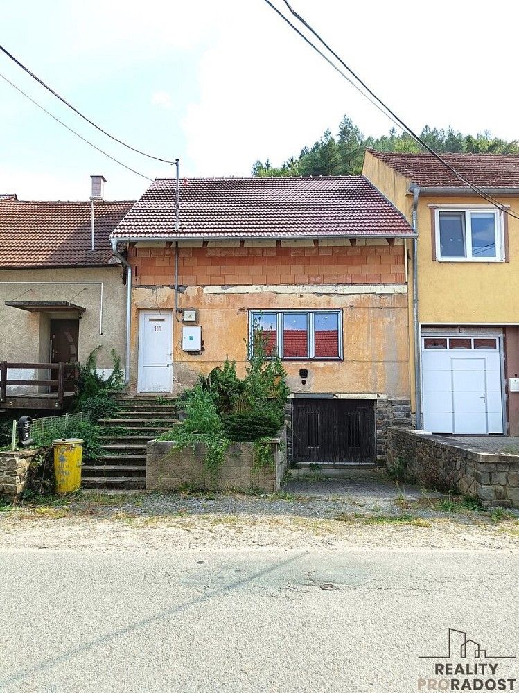 Rodinné domy, Račice-Pístovice - Pístovice, okres Vyškov, Jihomoravský kraj, 197 m² - 1