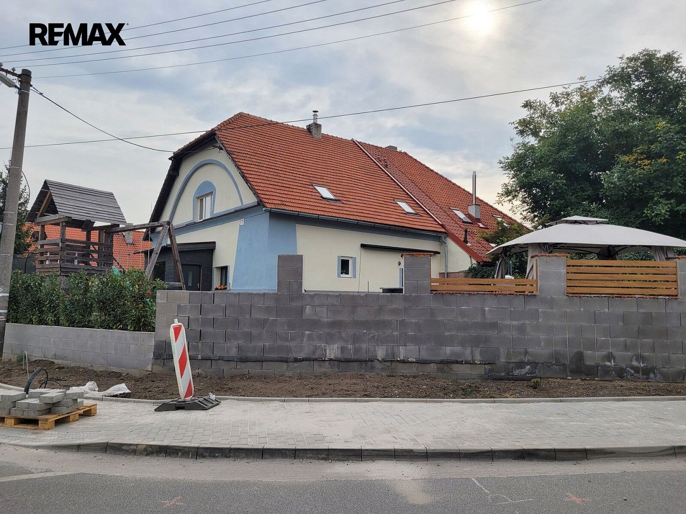 Rodinné domy, Všeradice, okres Beroun, 262 m² - 2