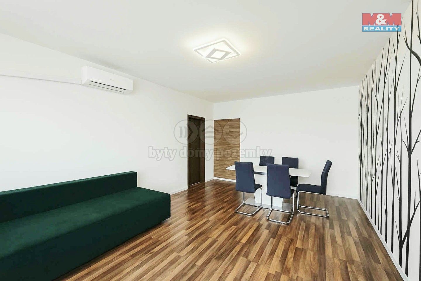 Prodej byt 3+1 - Bachova, Praha, 68 m²
