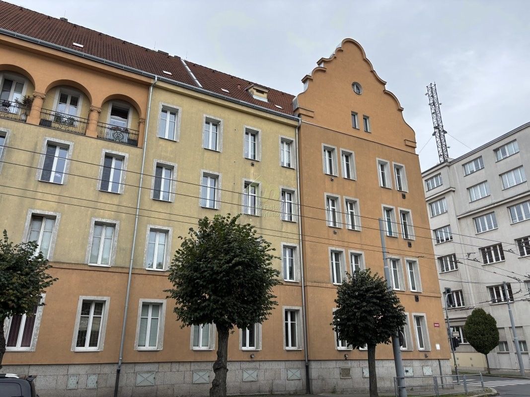 3+kk, Lobezská, Plzeň, 61 m²