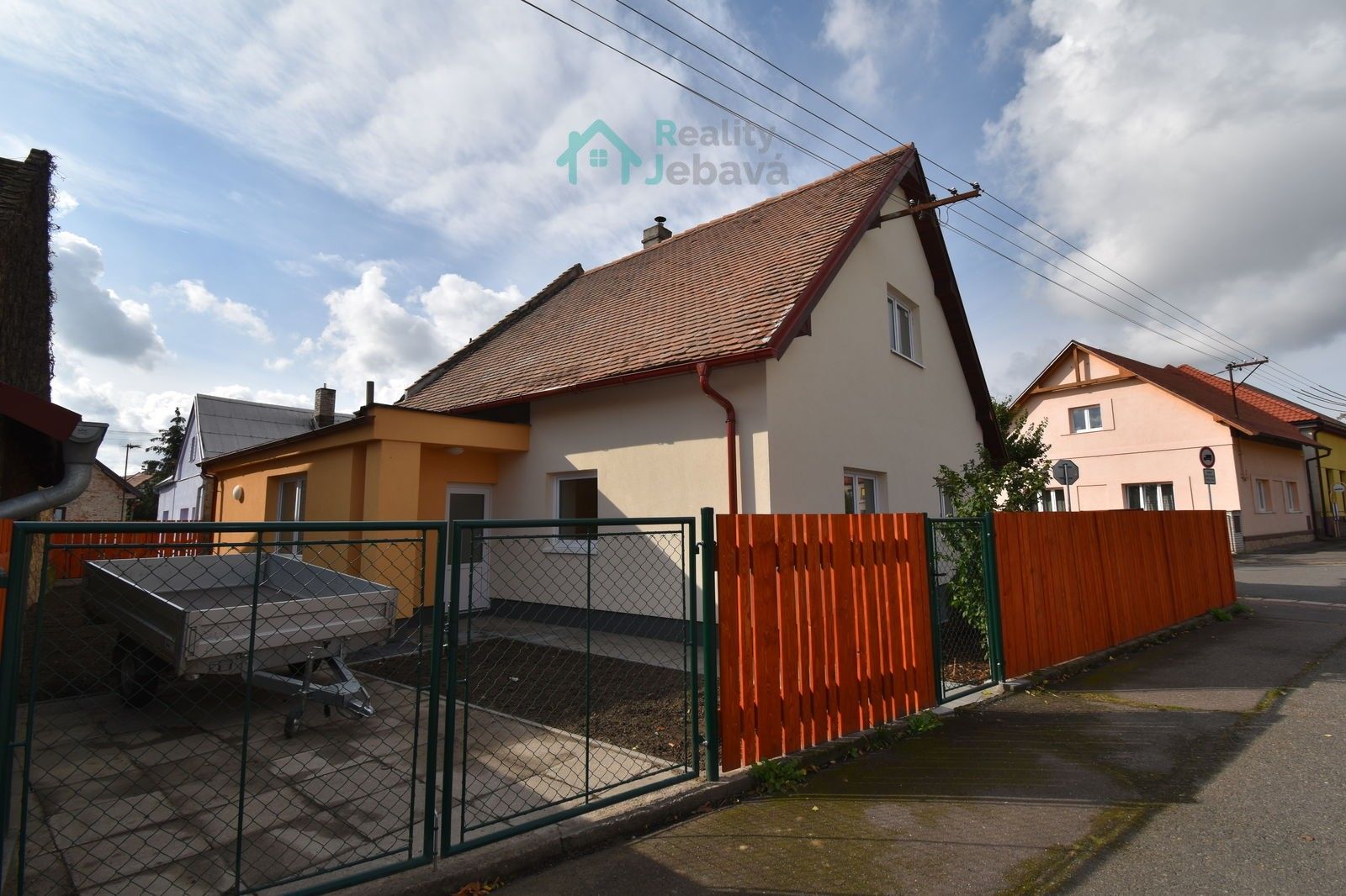Rodinné domy, Orel, 140 m² - 1