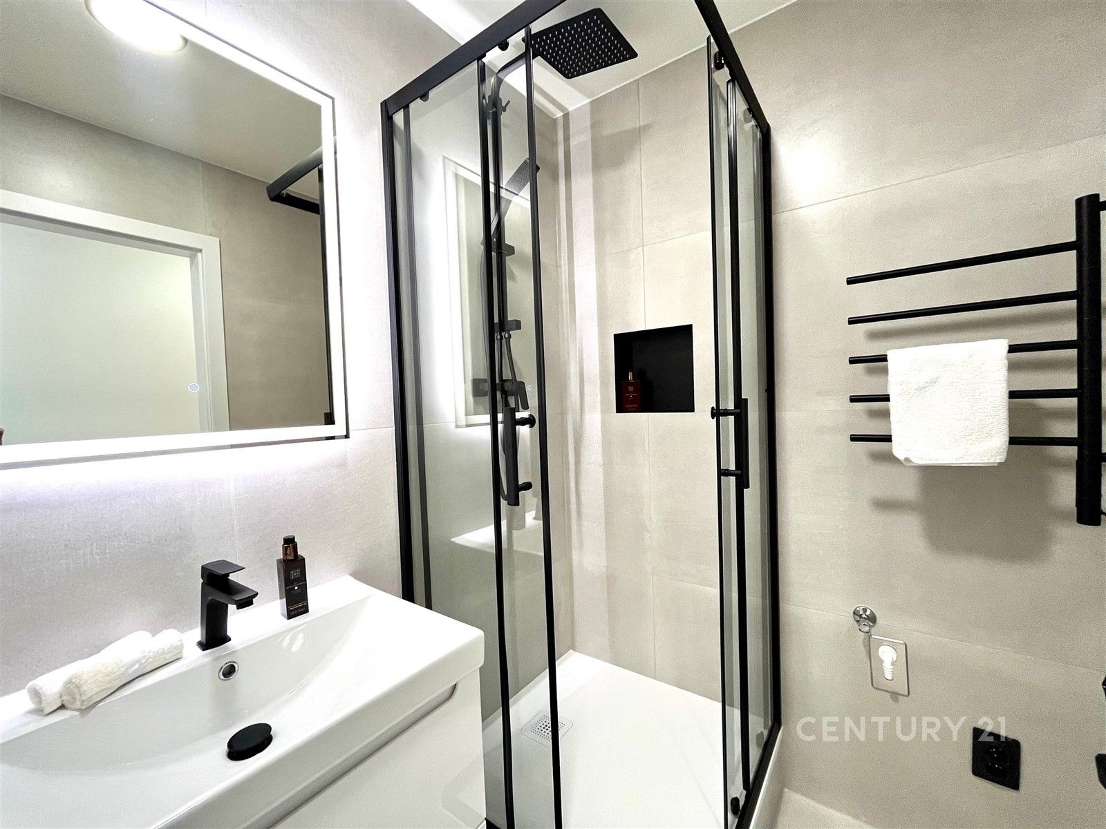 Byt 1+kk · 29 m² · Tovární  , Praha Holešovice - 4