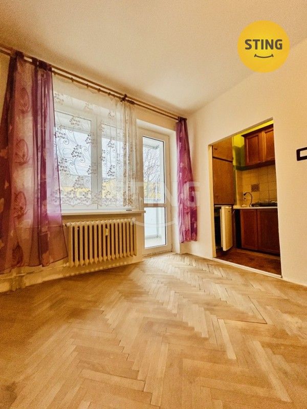 Pronájem byt 1+kk - Žilinská, Ostrava, 24 m²