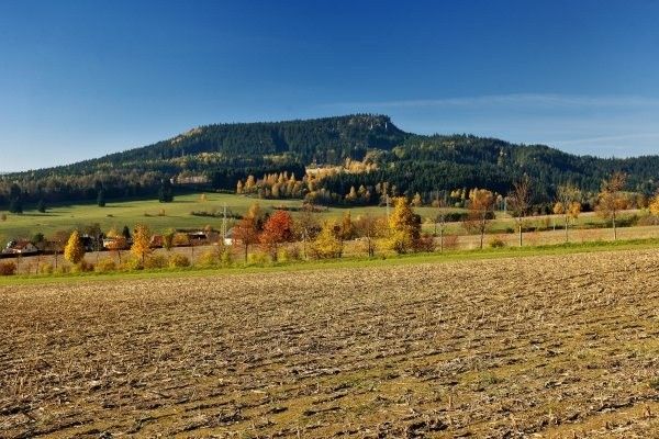 Zahrady, Police nad Metují, 549 54