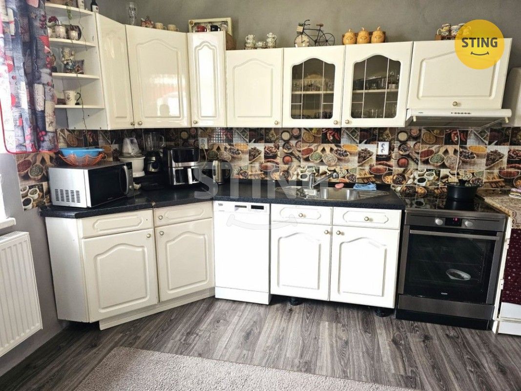 Prodej rodinný dům - Hliníky, Čelechovice na Hané, 260 m²