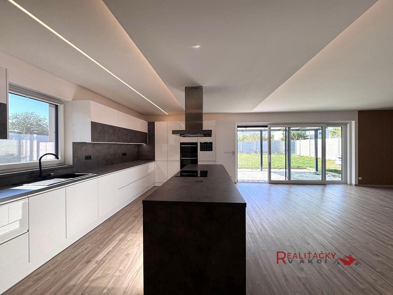 Rodinný dům · 208 m² · Nová, Dolní Dunajovice, okres Břeclav - 4
