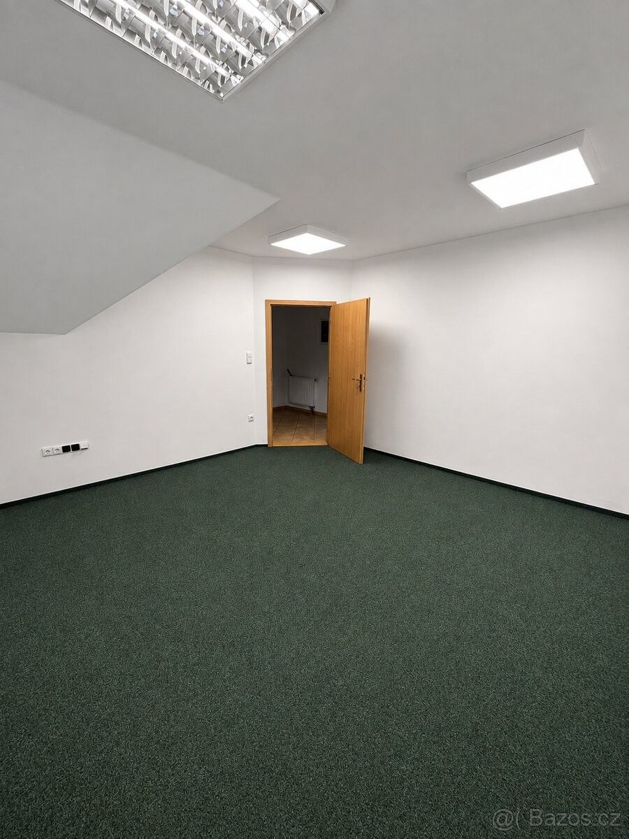 Kancelář · Rožnov pod Radhoštěm, 756 61 - 3