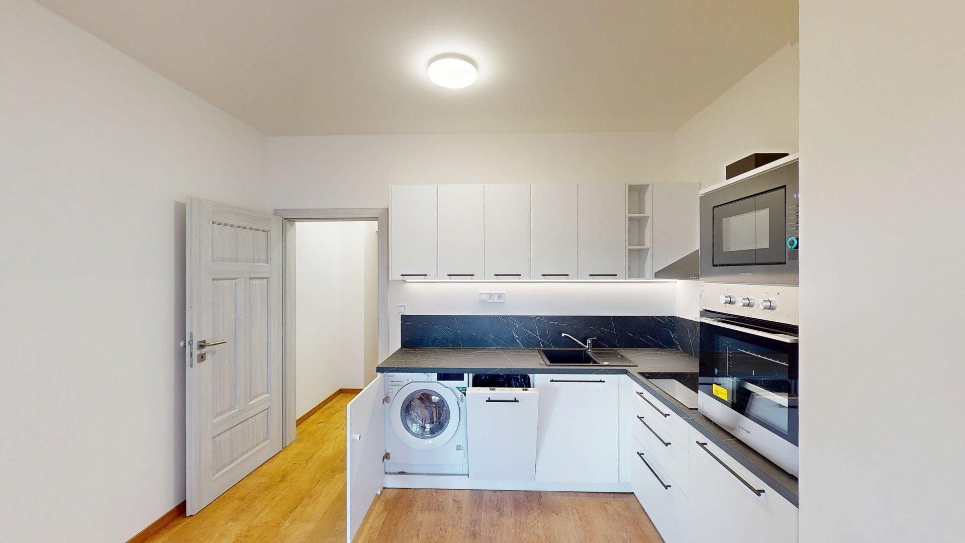 1+kk, Na Petynce, Praha, 35 m²