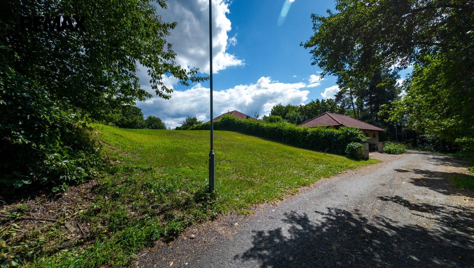 Pozemek pro bydlení · 990 m² · Týnec nad Labem - 4