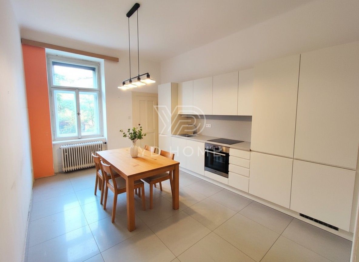 2+kk, Čajkovského, Praha, 63 m²